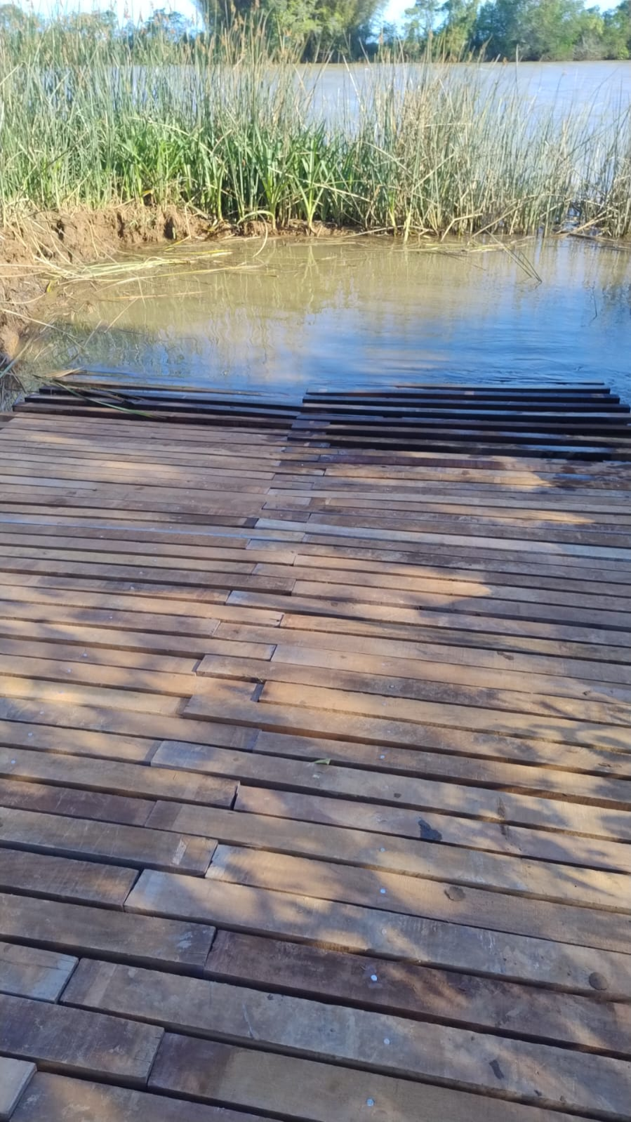 CHACARA COM FUNDOS PARA RIO ARARANGUÁ