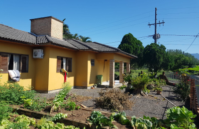 CASA TIMBÉ DO SUL